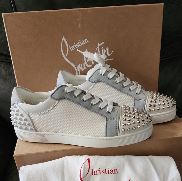 New Christian Louboutin - Picture 3 of 5